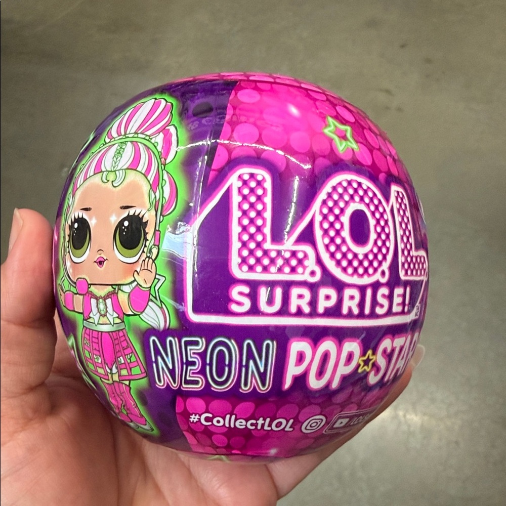 L.O.L. Surprise! Neon Pop Star Doll - Pink and Purple